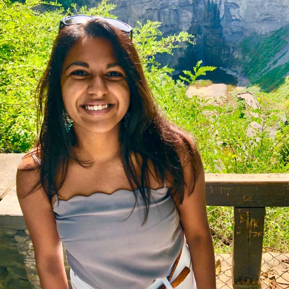 Meet your Posher, Basundhara